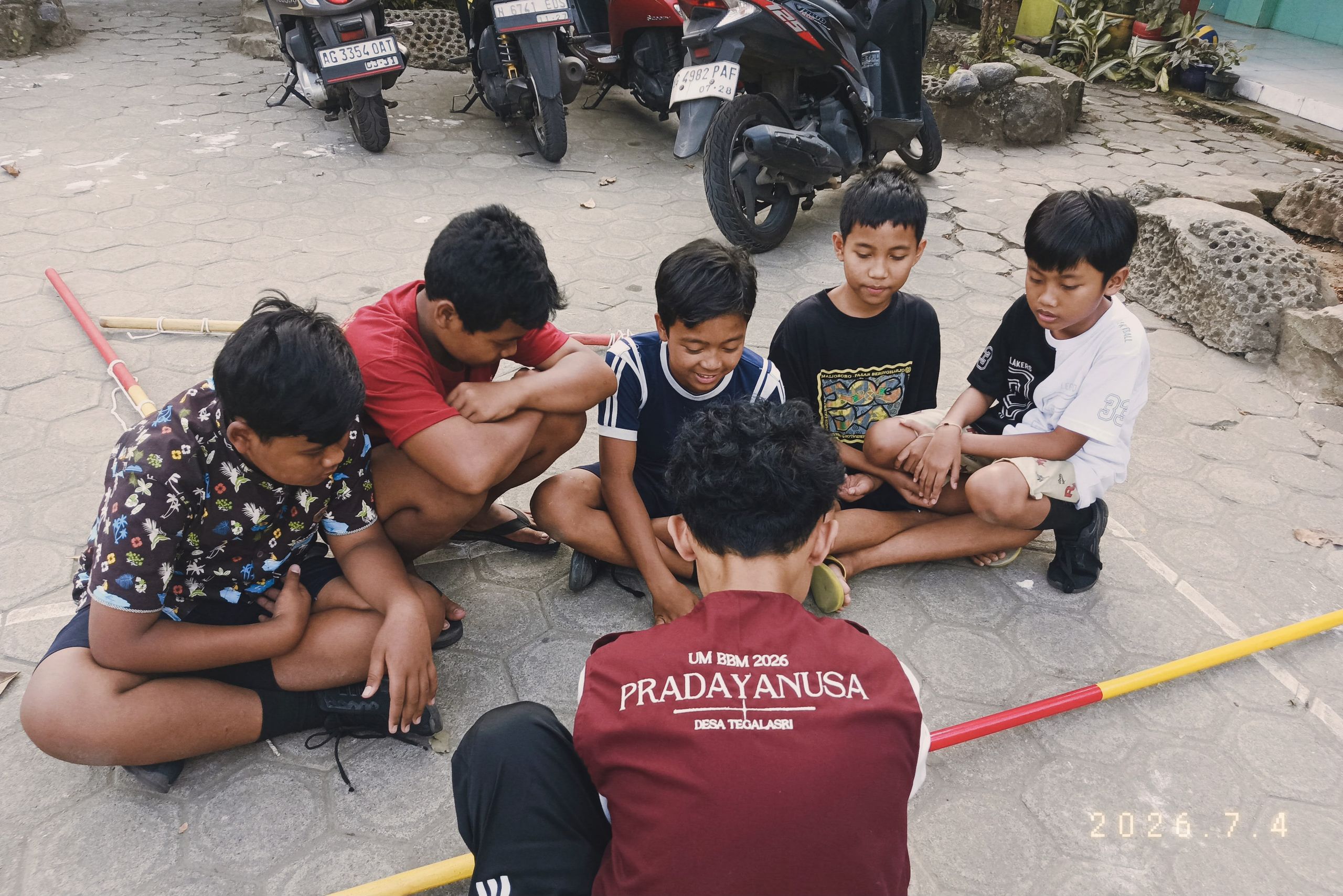 Pemberian materi Pioneering oleh kak syahruzzahid.